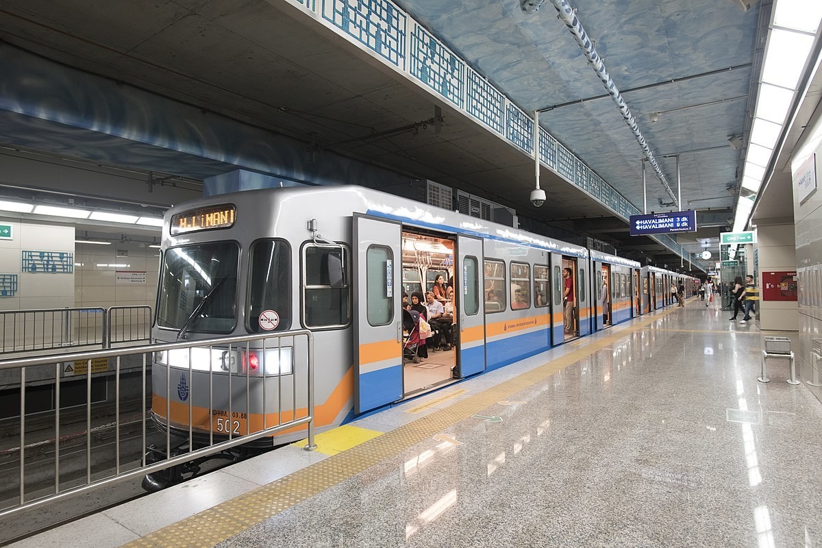 İstanbul’un Kalbinde Rezidans Dairelerimiz – Metro, Meydan ve Parklara Yürüyüş Mesafesinde